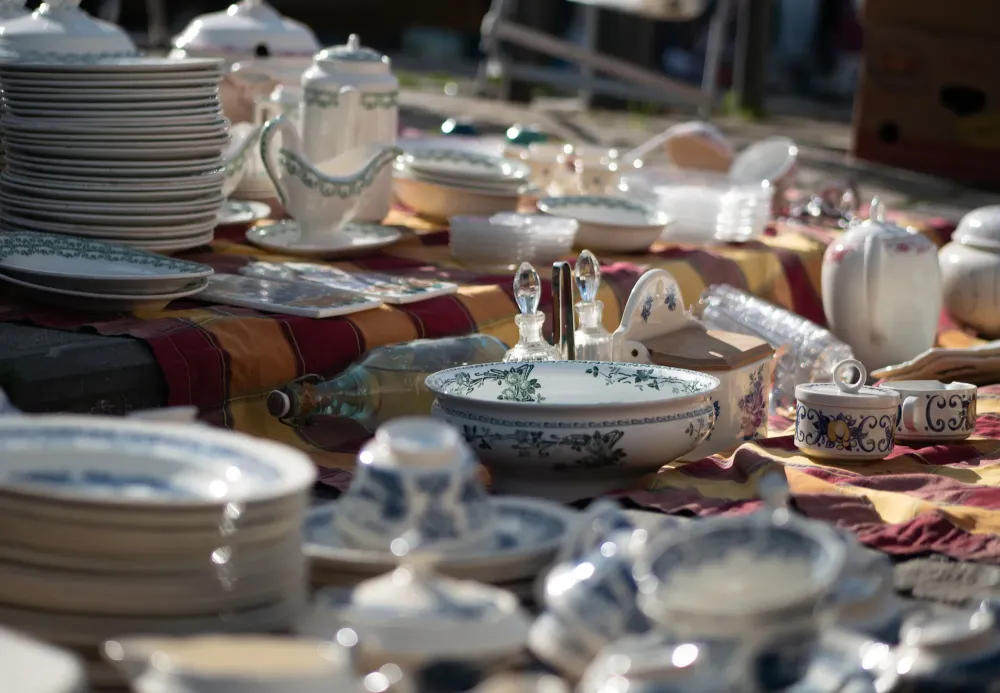 Service de brocante en ligne à Venerque